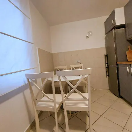 By The Nona Apartament *