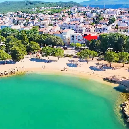 By The Nona * 茨里克韦尼察